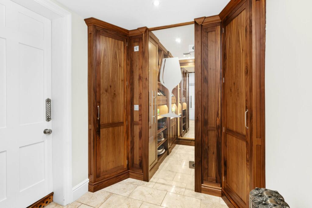 Additional property image - Lexden Road, Lexden, Colchester, Essex, CO3