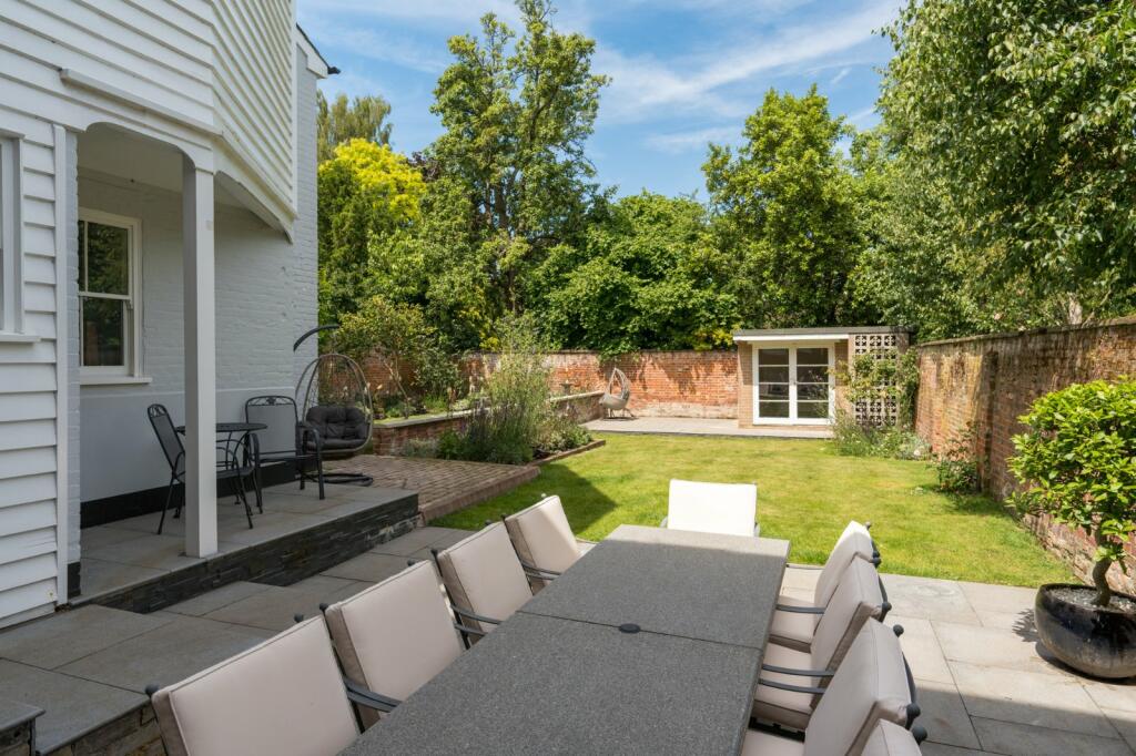 Additional property image - Lexden Road, Lexden, Colchester, Essex, CO3
