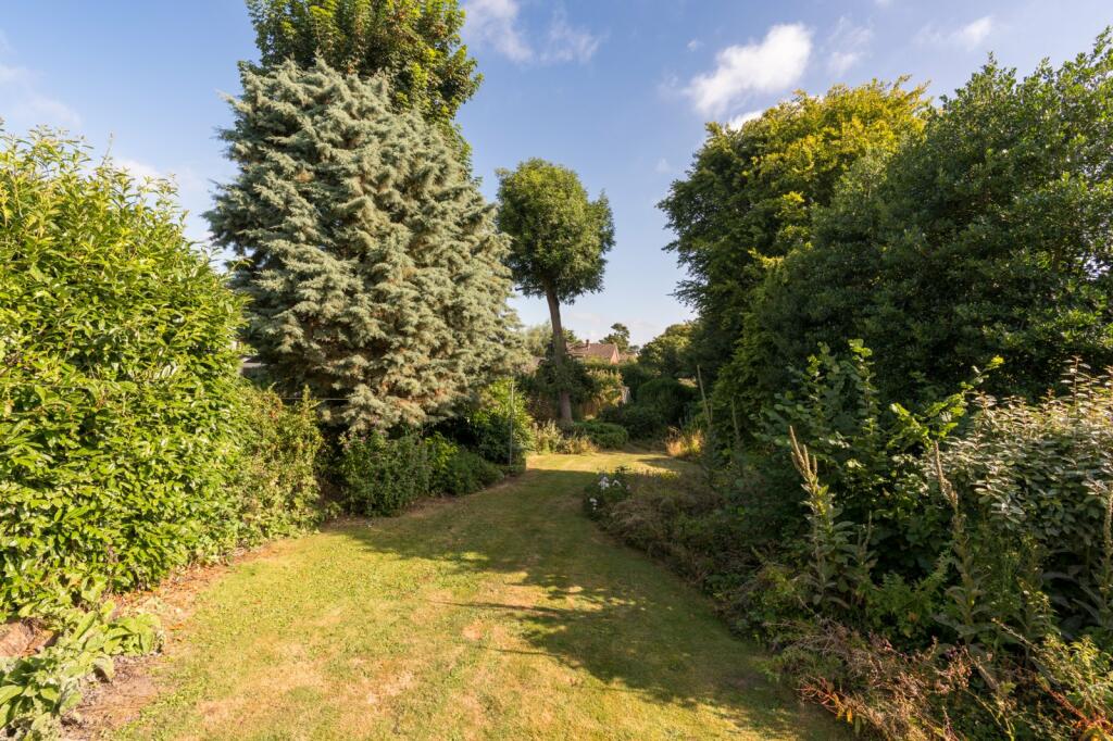 Additional property image - Lexden Road, Lexden, Colchester, Essex, CO3