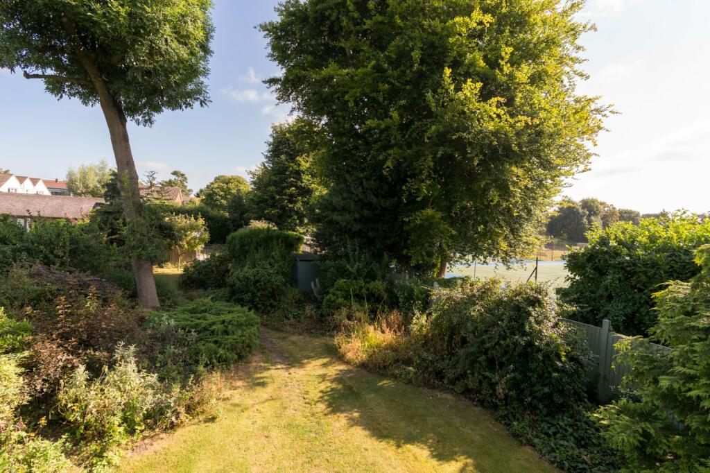 Additional property image - Lexden Road, Lexden, Colchester, Essex, CO3