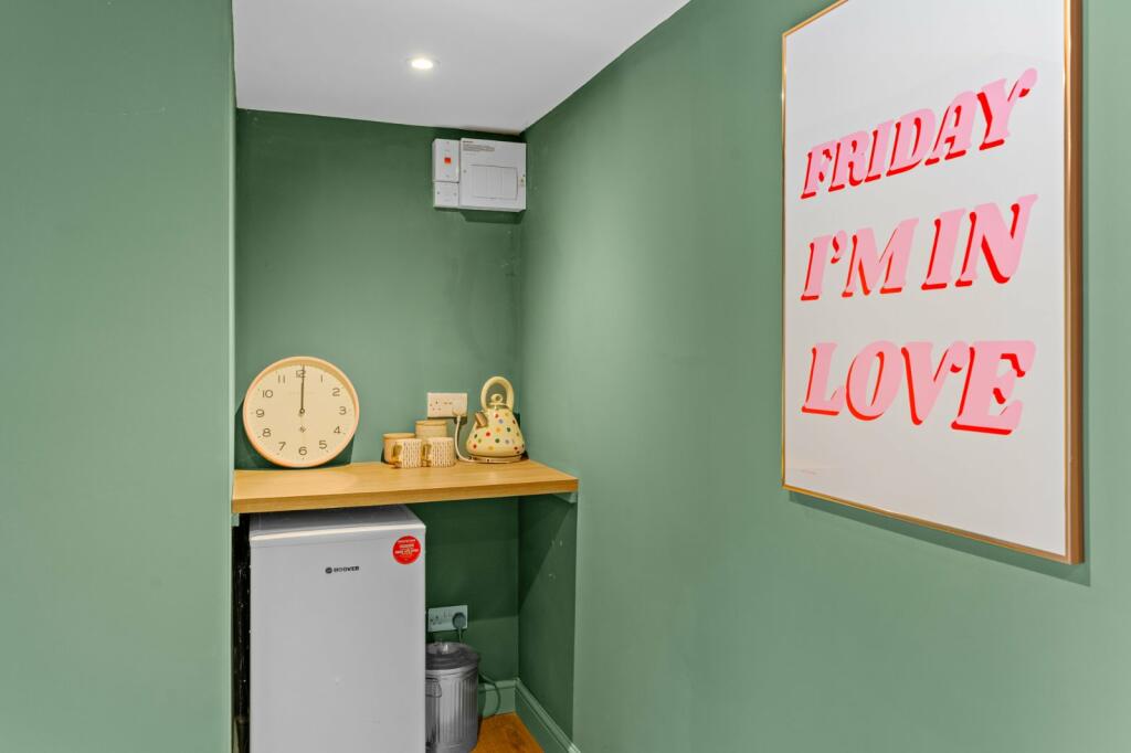 Additional property image - Lexden Road, Lexden, Colchester, Essex, CO3