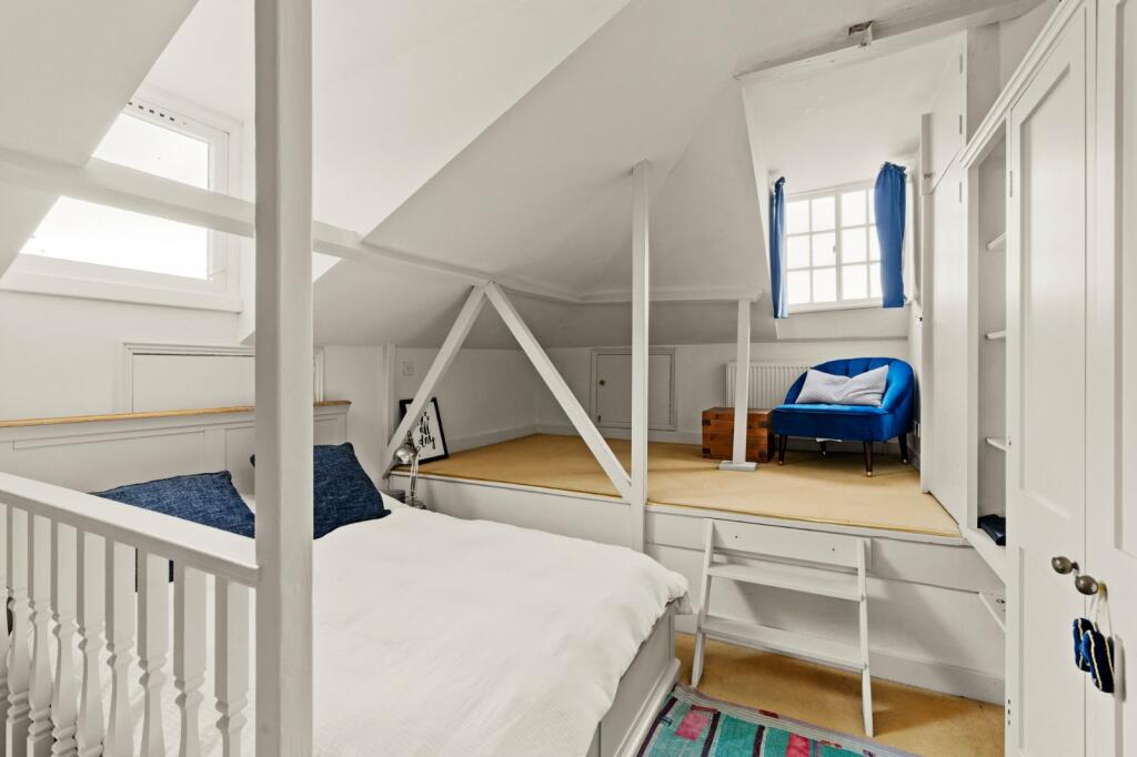 Additional property image - Lexden Road, Lexden, Colchester, Essex, CO3