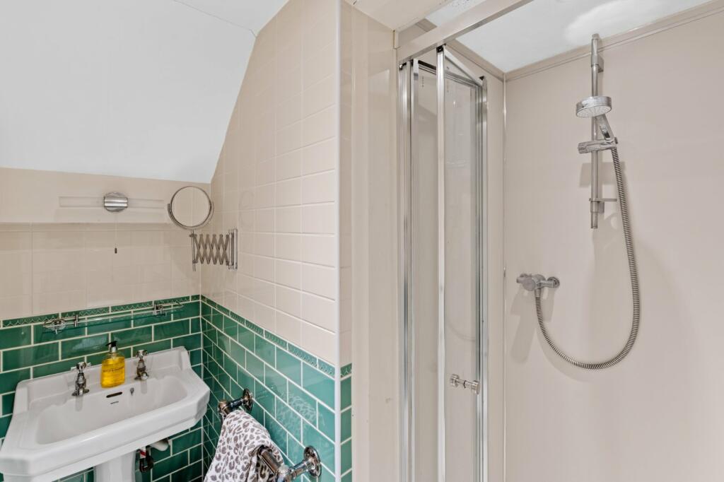 Additional property image - Lexden Road, Lexden, Colchester, Essex, CO3