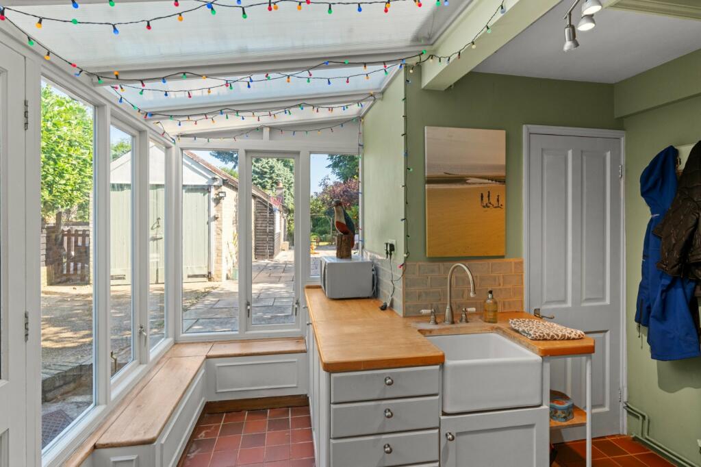 Additional property image - Lexden Road, Lexden, Colchester, Essex, CO3