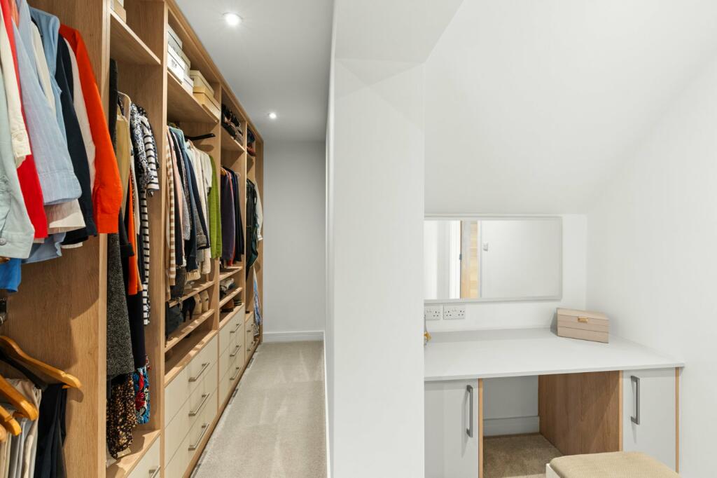 Additional property image - Bromley Road, Ardleigh, Colchester, Essex, CO7