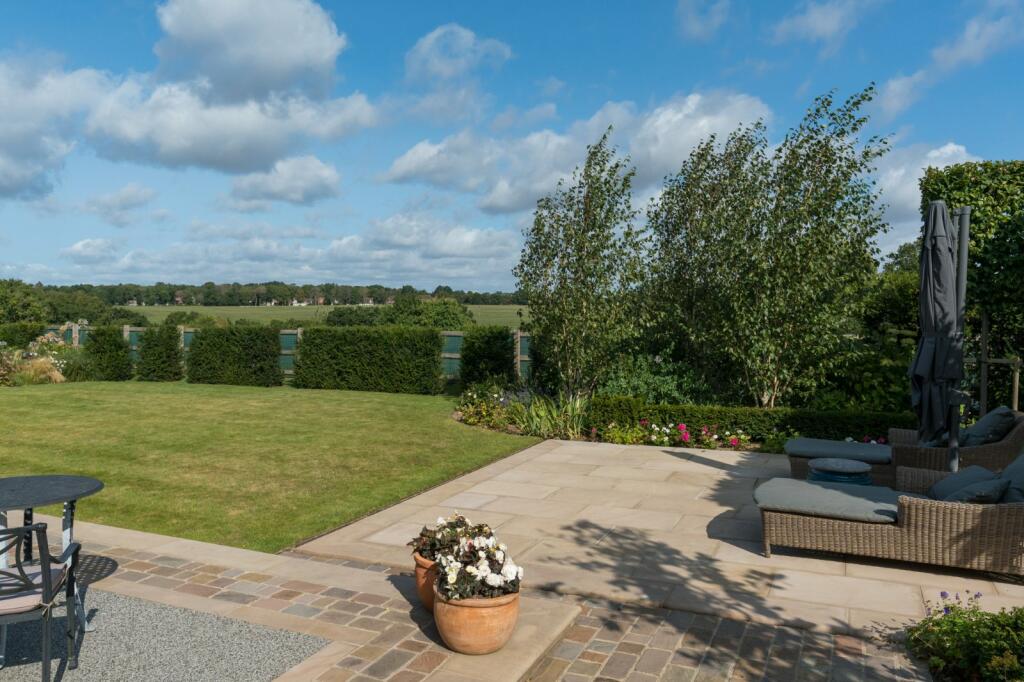 Additional property image - Bromley Road, Ardleigh, Colchester, Essex, CO7