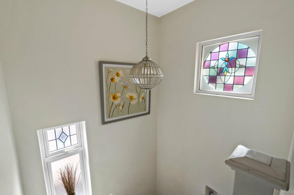 Additional property image - Wavell Avenue, Colchester, Essex, CO2