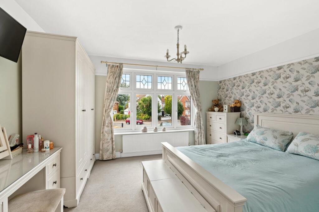 Additional property image - Wavell Avenue, Colchester, Essex, CO2