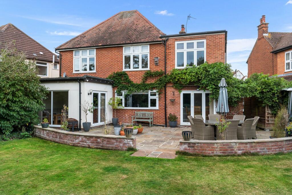 Additional property image - Wavell Avenue, Colchester, Essex, CO2