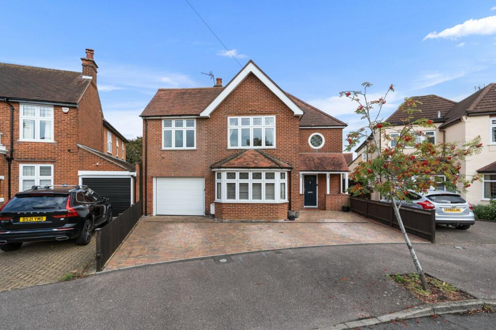 Additional property image - Wavell Avenue, Colchester, Essex, CO2