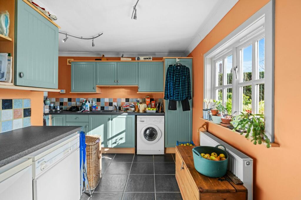 Additional property image - Coast Road, West Mersea, Colchester, Essex, CO5