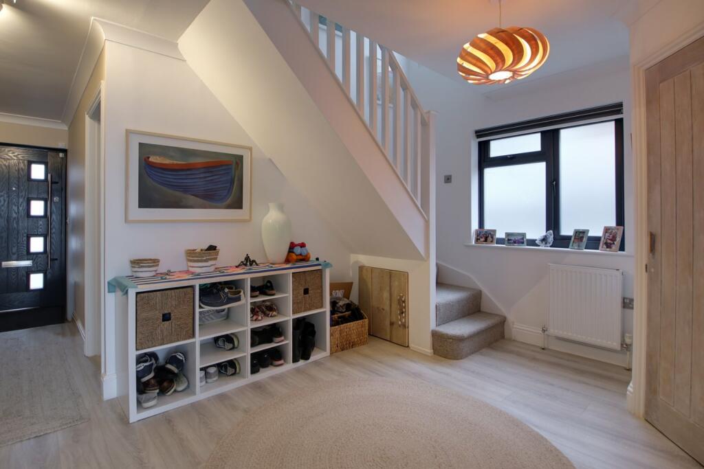 Additional property image - Eastern Promenade, Point Clear Bay, Essex, CO16