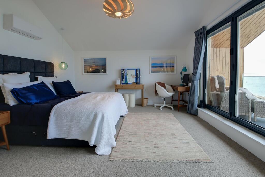 Additional property image - Eastern Promenade, Point Clear Bay, Essex, CO16