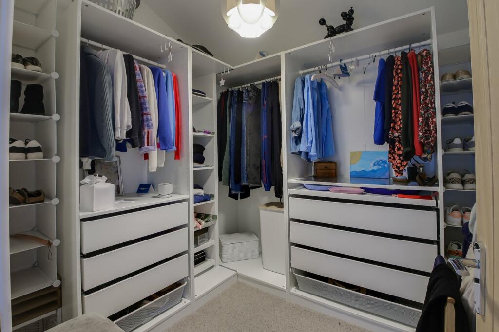 Additional property image - Eastern Promenade, Point Clear Bay, Essex, CO16