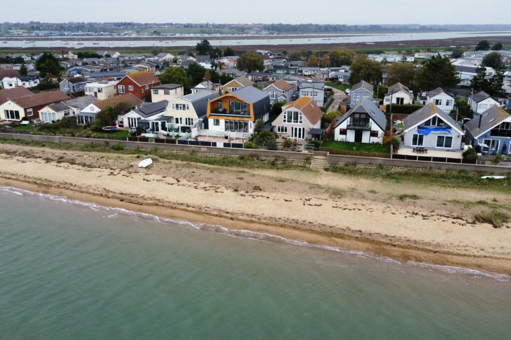 Additional property image - Eastern Promenade, Point Clear Bay, Essex, CO16