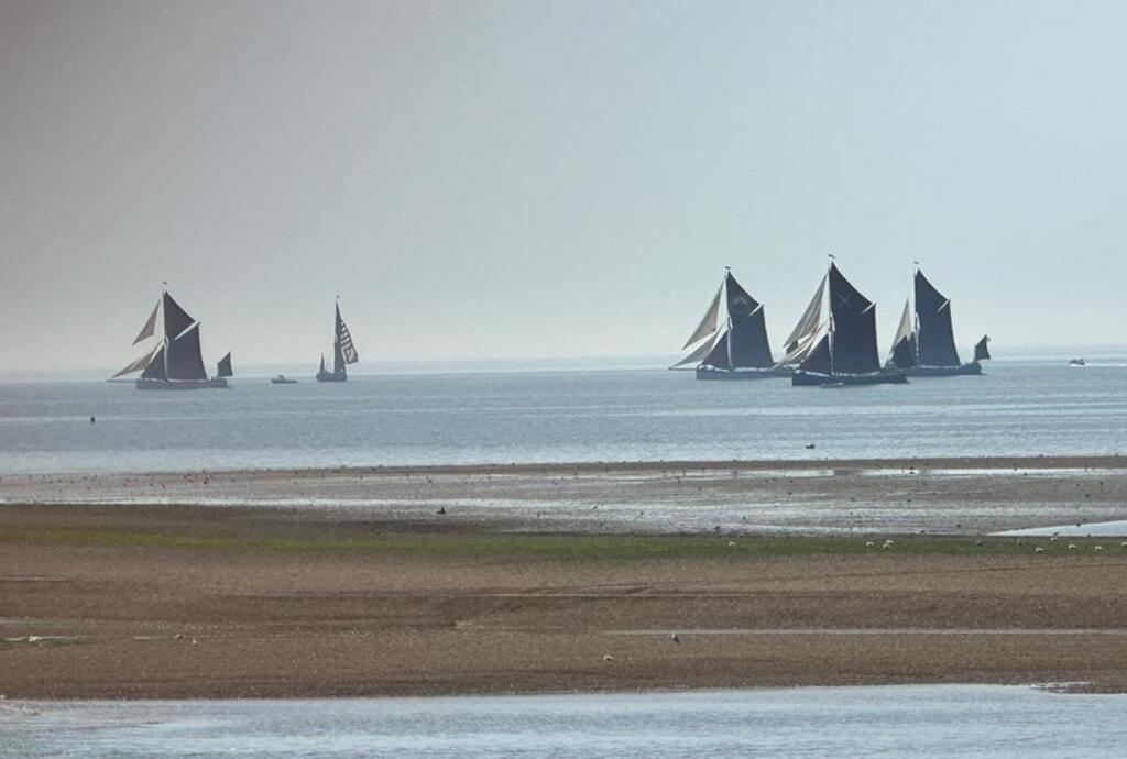 Additional property image - Eastern Promenade, Point Clear Bay, Essex, CO16