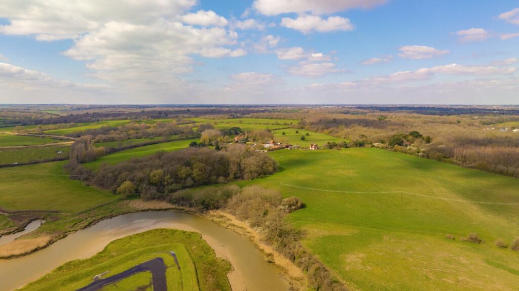 Additional property image - Fingringhoe Road, Fingringhoe, Colchester, Essex, CO5