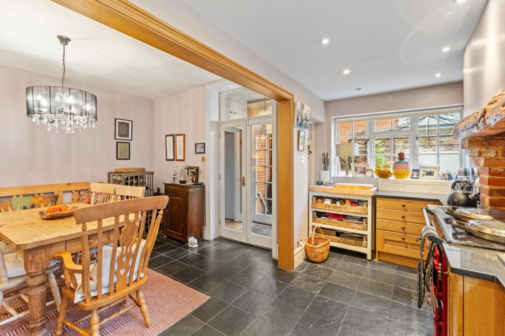 Additional property image - Rawstorn Road, St Marys, Colchester, Essex, CO3