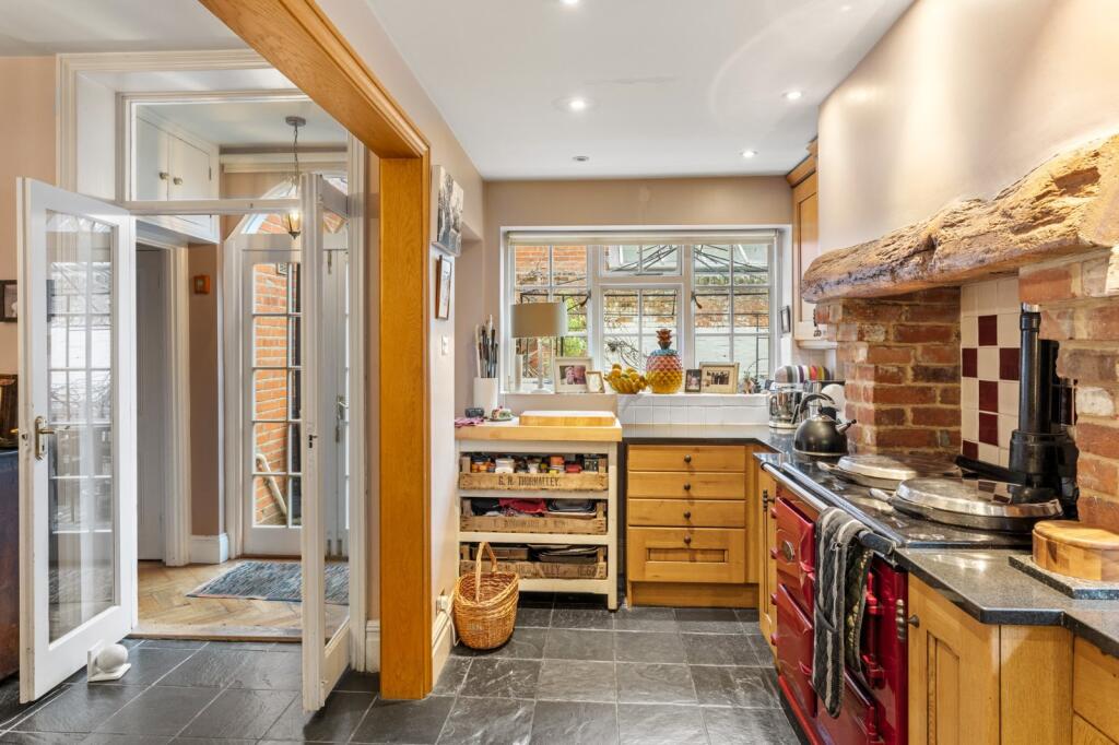Additional property image - Rawstorn Road, St Marys, Colchester, Essex, CO3