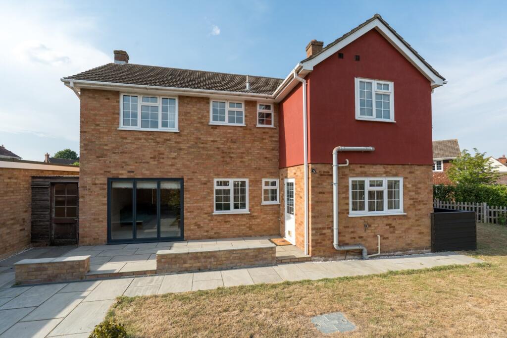 Main image of property: 1 Poney Chase, Wickham Bishops, Essex, CM8