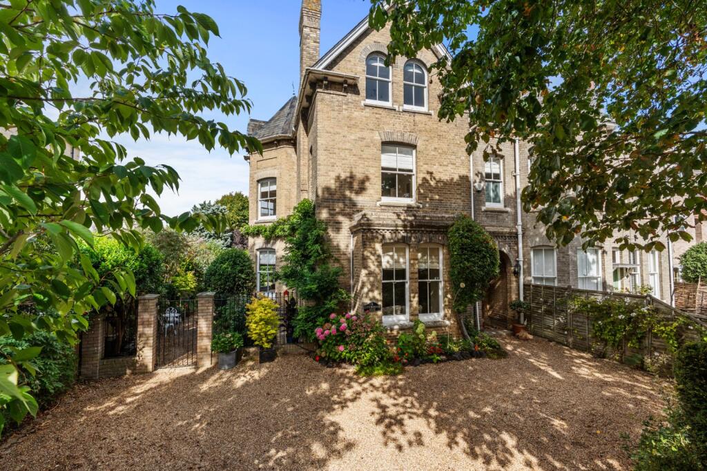 Main image of property: Edith Marriage House, Cambridge Road, Lexden, Colchester, CO3