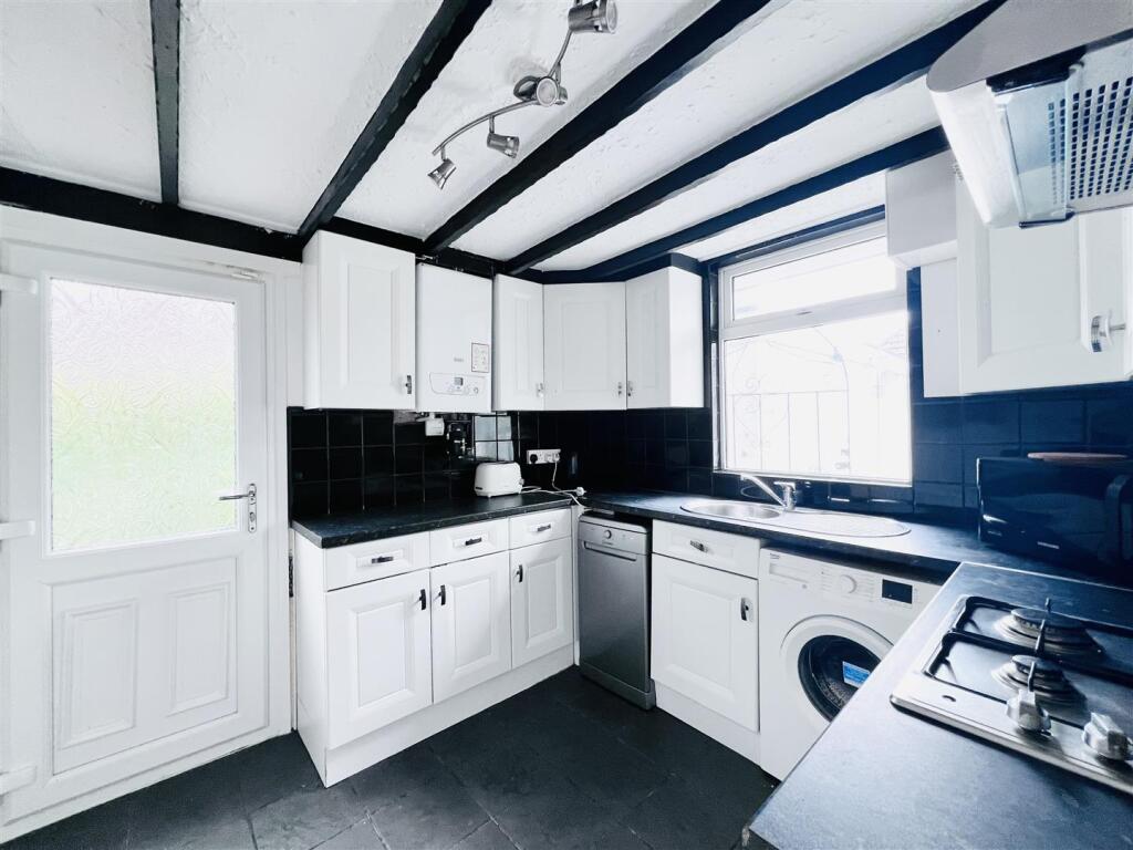 Main image of property: Hawton Crescent, Nottingham