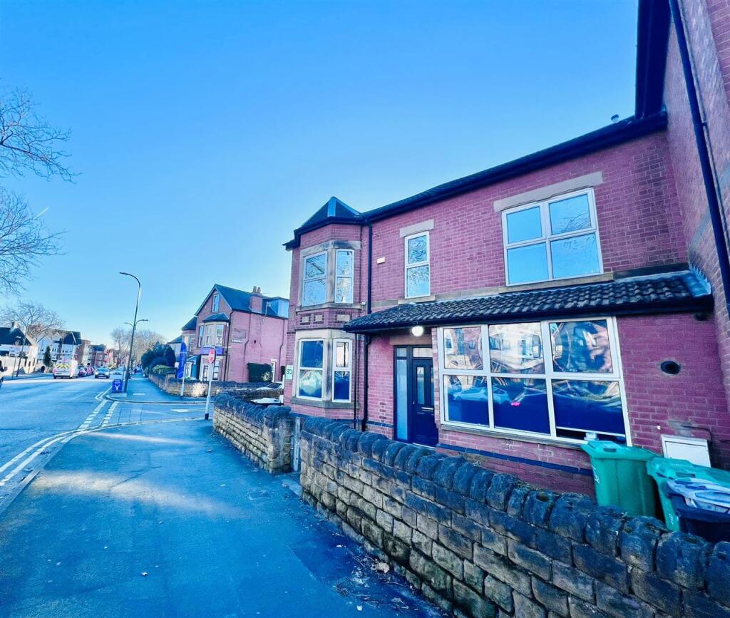Main image of property: Lenton Boulevard, Nottingham, NG7