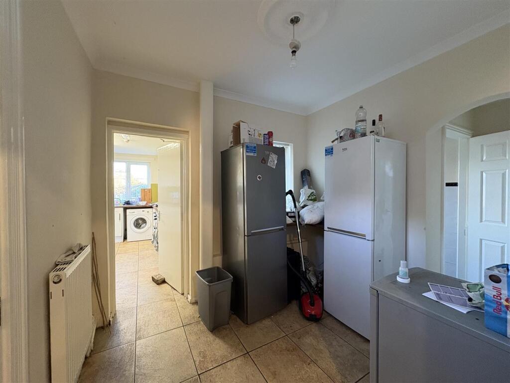 Main image of property: Melton Road, West Bridgford, Nottingham