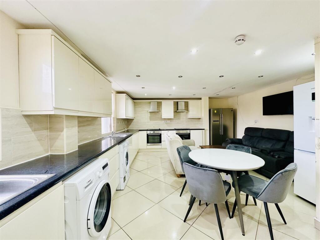 Main image of property: Ilkeston Road, Nottingham