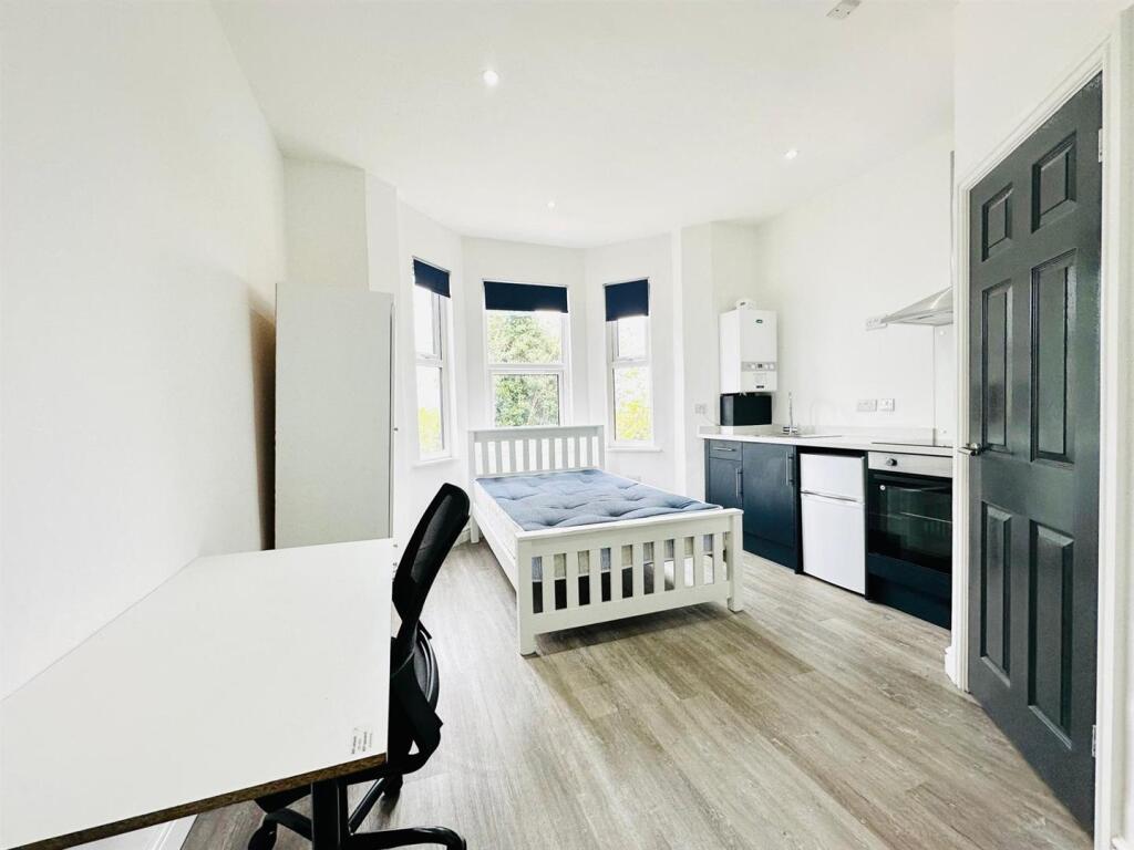 Main image of property: Park Road, Nottingham