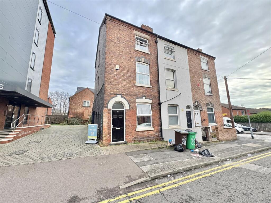 Main image of property: Russell Street, Nottingham