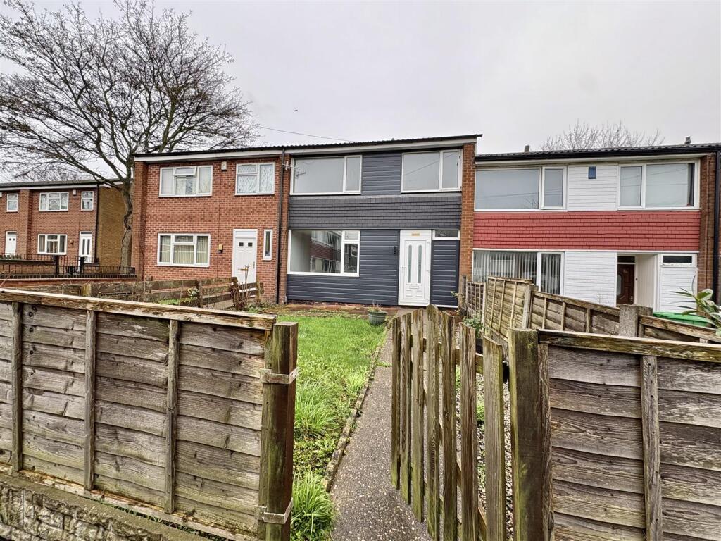 Main image of property: Deptford Crescent, Nottingham