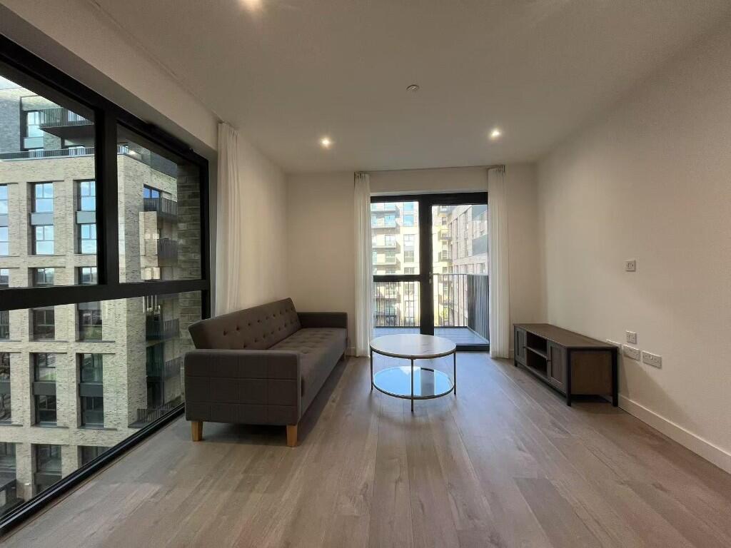 Main image of property: Damsel Grove, London, N4