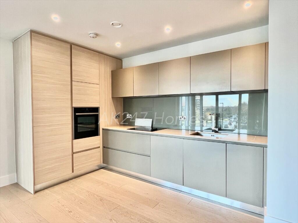 Main image of property: Kidbrooke Park, London, SE3