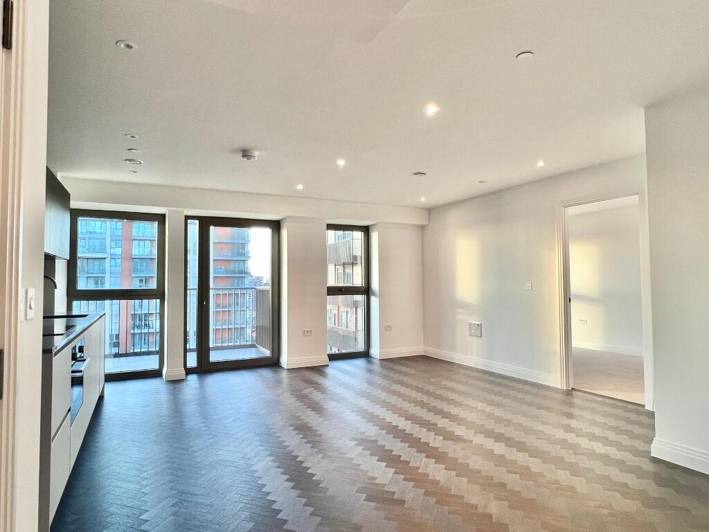 Main image of property: Eden Place, London, E16