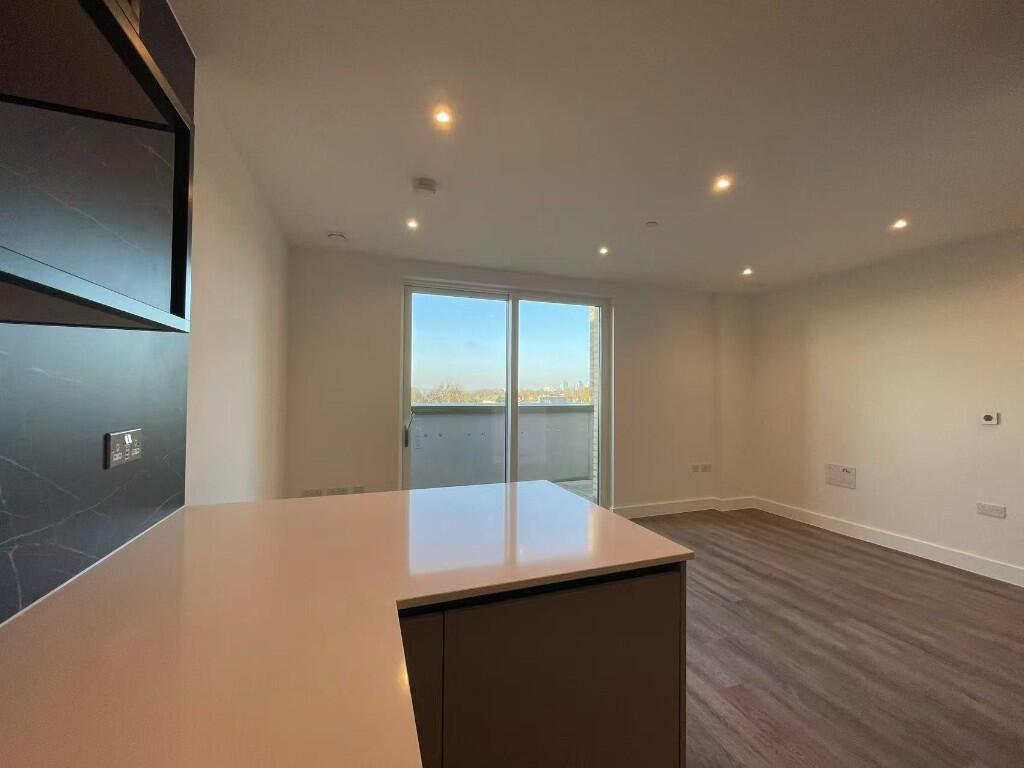 Main image of property: Moorehead Way, London, SE3