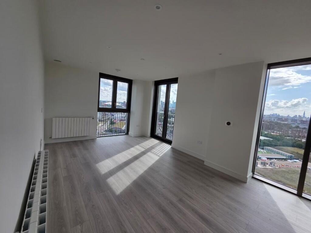 Main image of property: Affinity View, London, E16