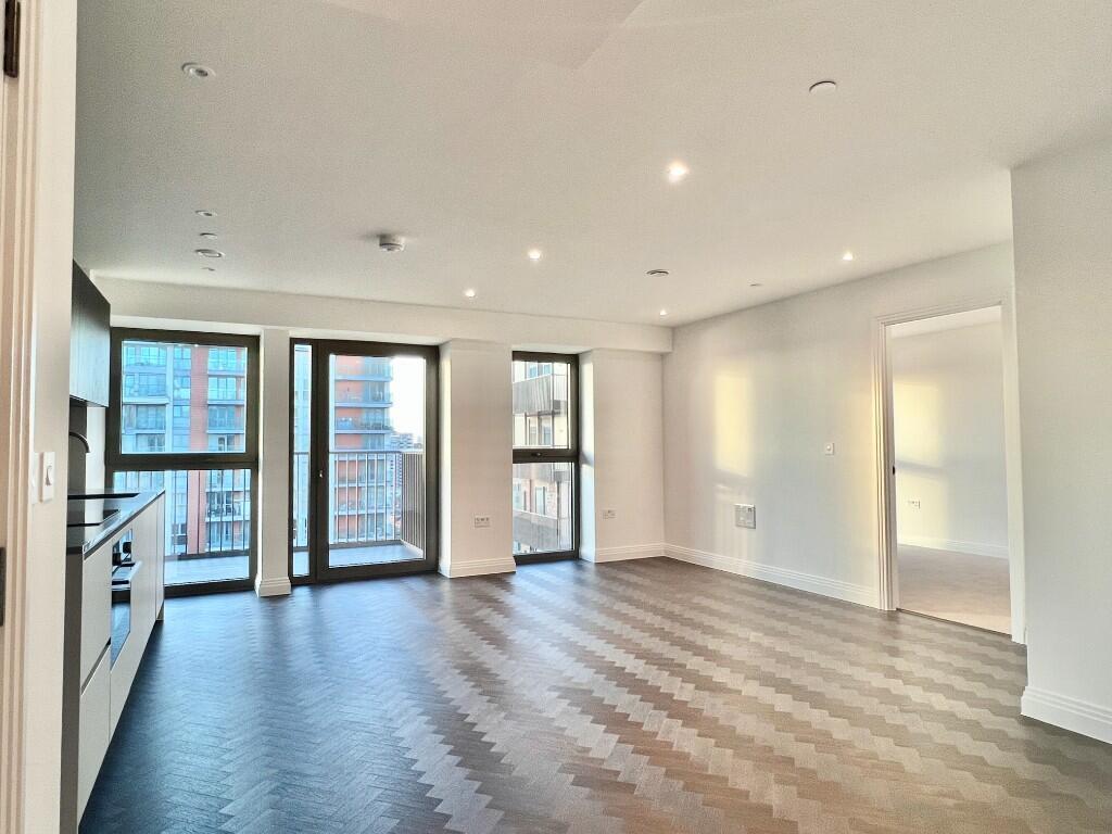 Main image of property: Eden Place, London, E16