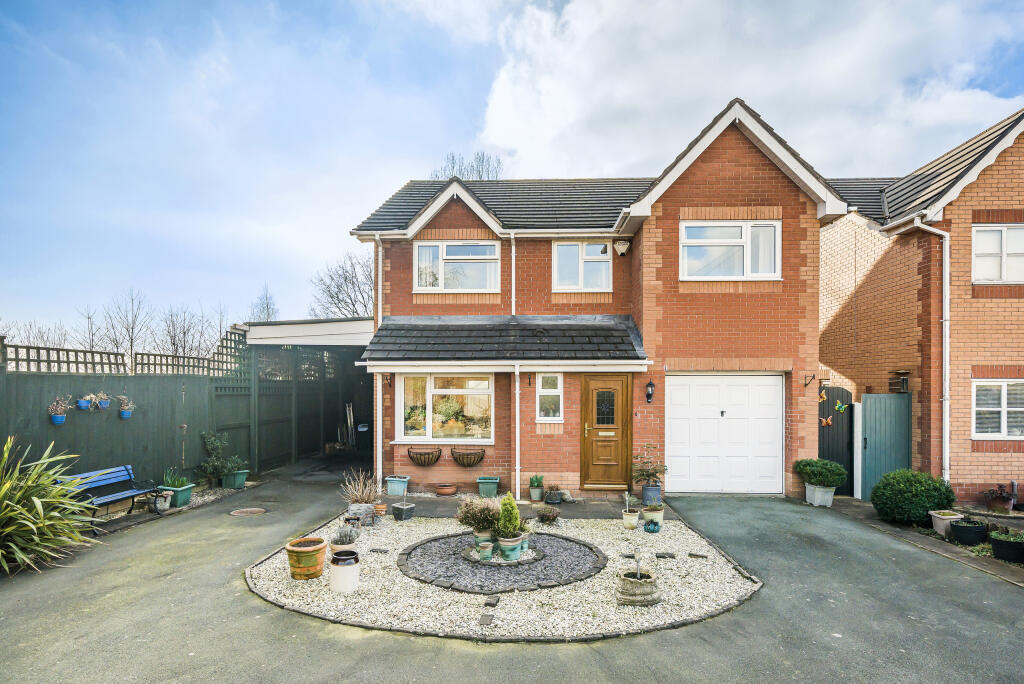 4 bedroom detached house for sale in Aspen Grange, Weston Rhyn