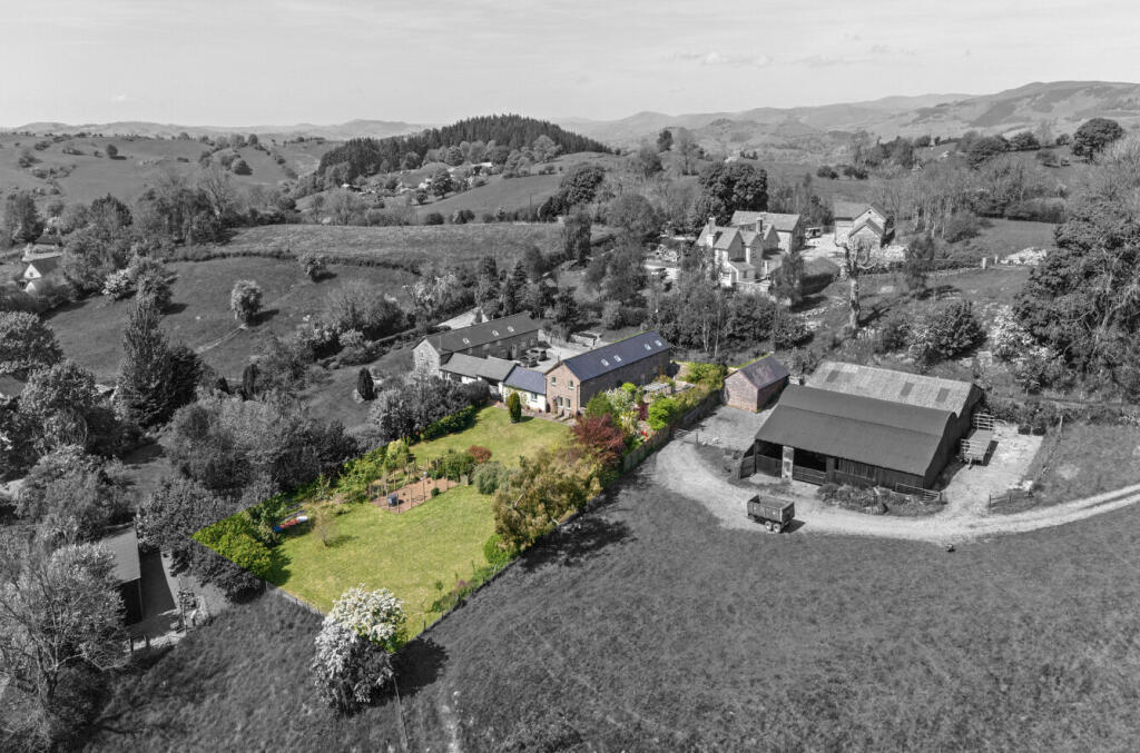 Main image of property: Plas Pentre, Cefn Court (nr Trefonen) - A beautiful barn conversion with 0.68 Acre
