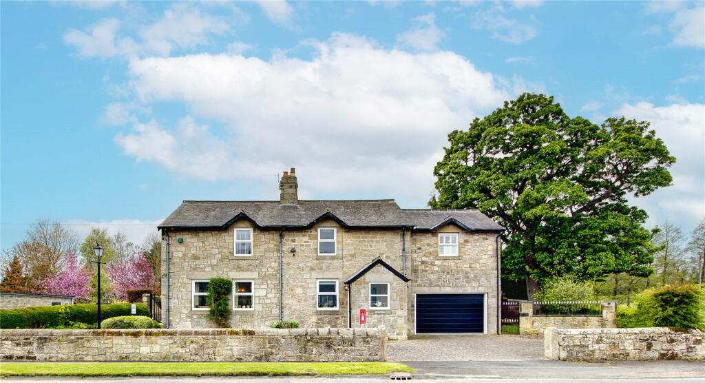 4 bedroom detached house for sale in Great North Road, Clifton, Morpeth, Northumberland, NE61