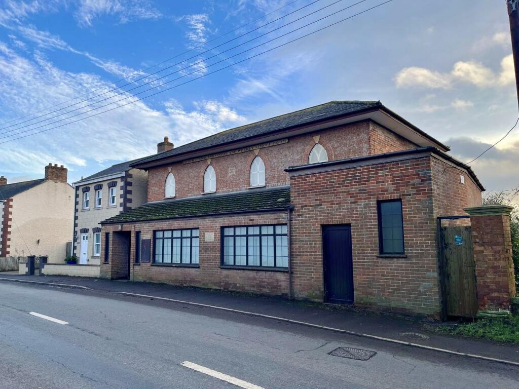 1 bedroom detached house for sale in Main Road, Westonzoyland, TA7