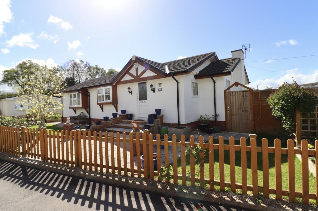 2 bedroom park home for sale in Primrose Hill, Charlton Mackrell, TA11