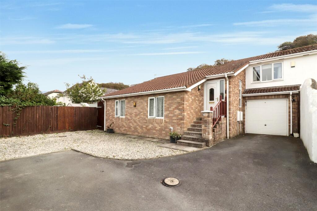 3 bedroom detached house for sale in Galleon Way, Westward Ho