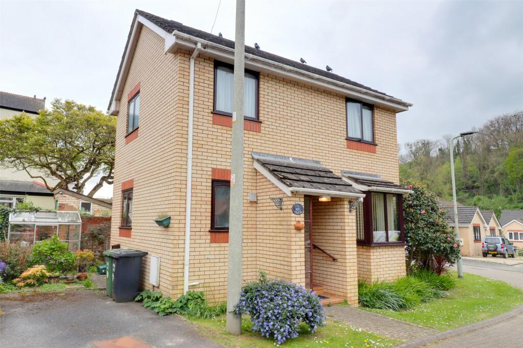 2 bedroom detached house for sale in Belmont Avenue, Combe Martin
