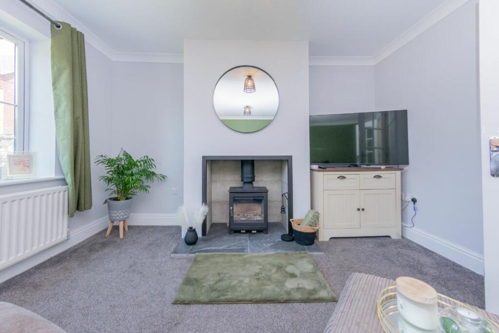 5 bedroom detached house for sale in Rooms Lane, Morley, Leeds, LS27