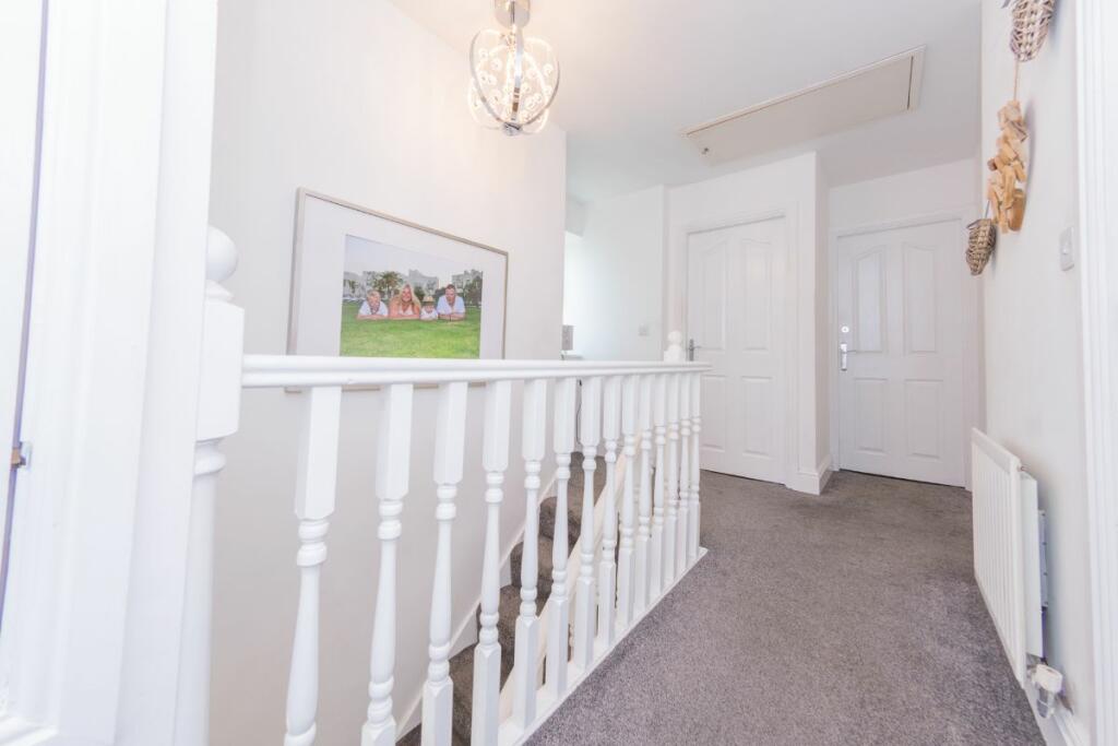 5 bedroom detached house for sale in Rooms Lane, Morley, Leeds, LS27