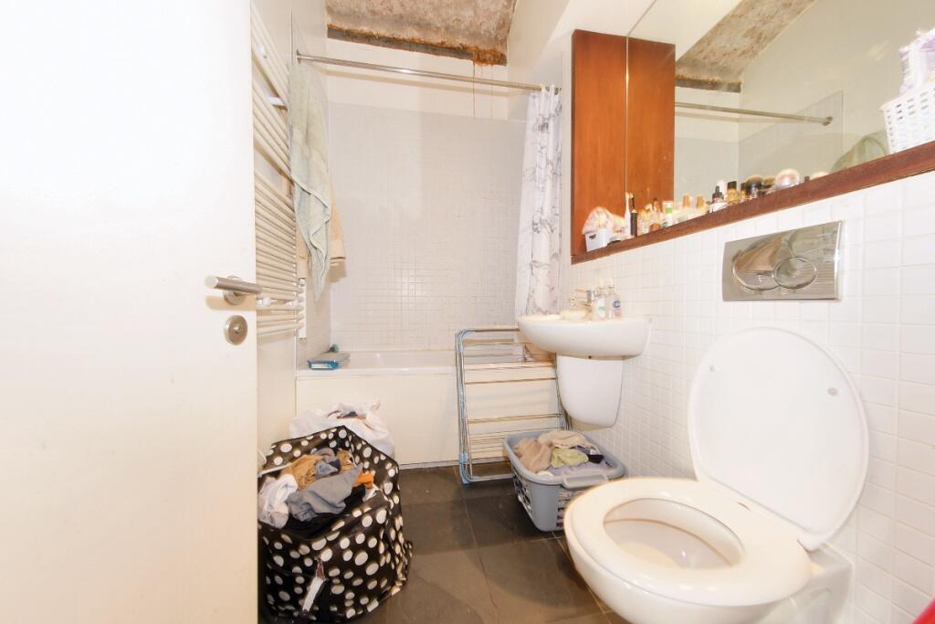Additional property image - Apartment , Silk Warehouse, Lilycroft Road, Bradford
