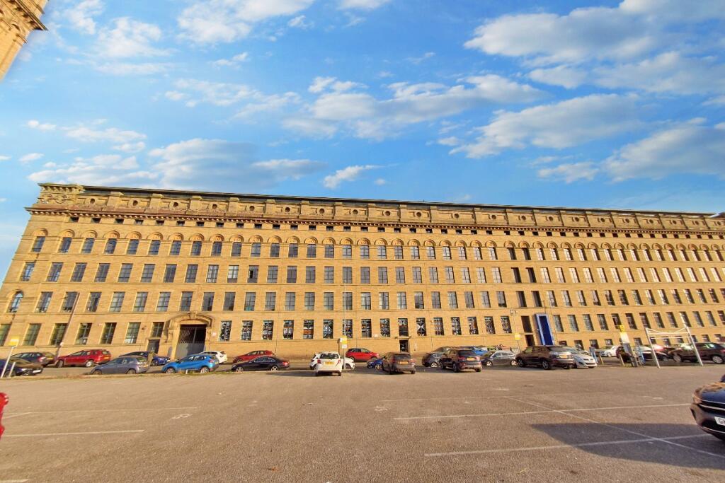 Additional property image - Apartment , Silk Warehouse, Lilycroft Road, Bradford