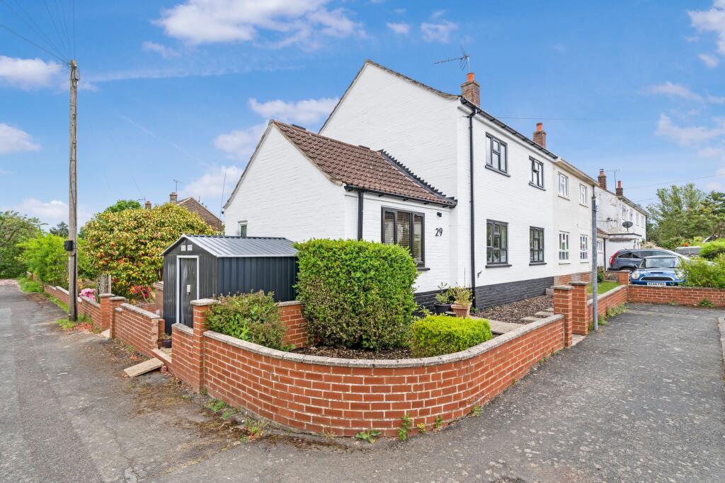 Main image of property: Porters Wood, Petteridge Lane, Tonbridge